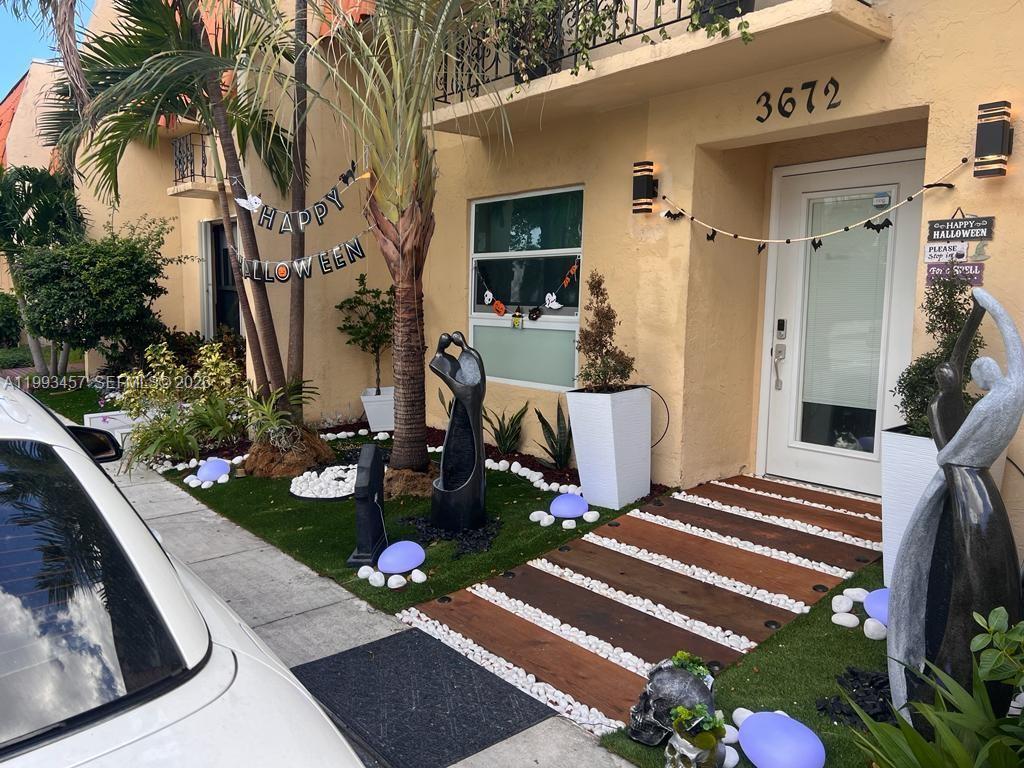 3672 NE 167th St #31, North Miami Beach FL 33160