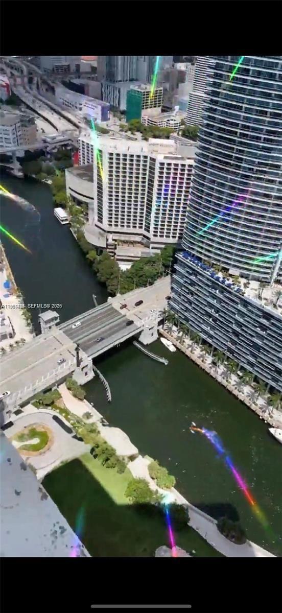 475 Brickell Ave #4910, Miami FL 33131