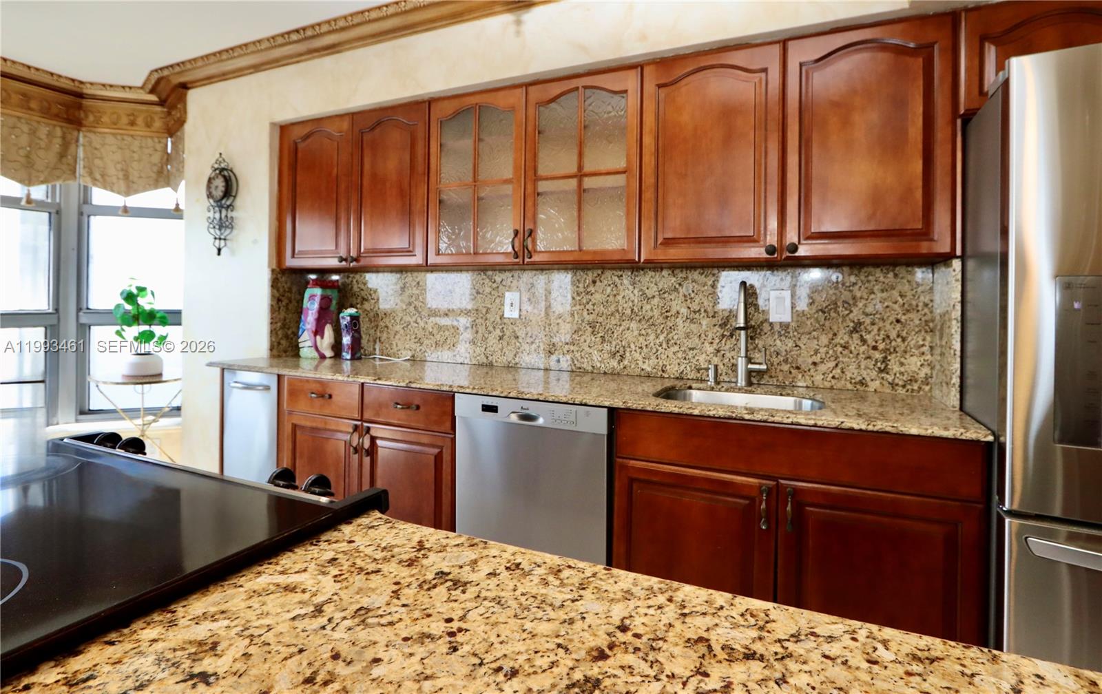 3530 Mystic Pointe Dr #2915, Aventura FL 33180