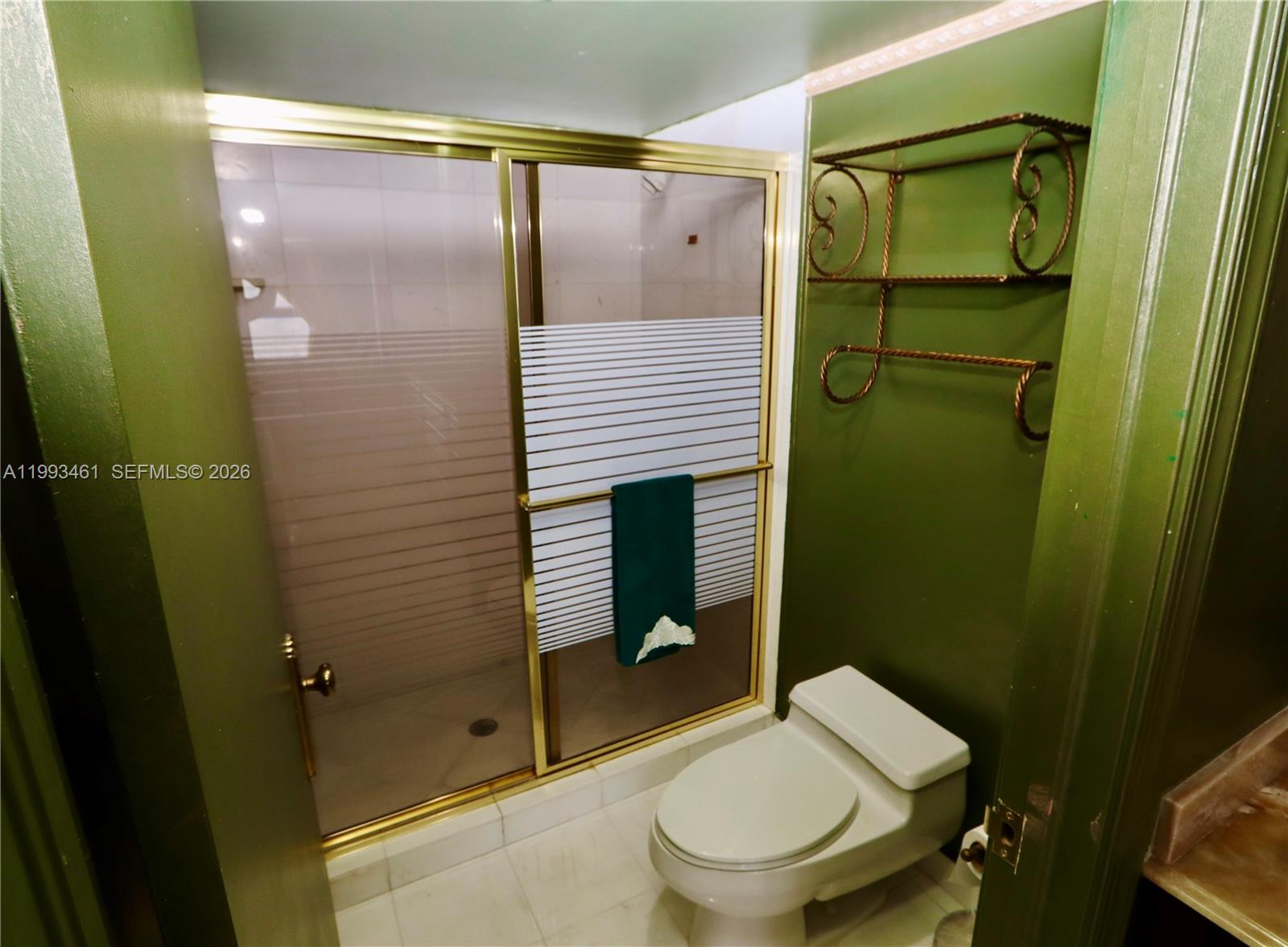 3530 Mystic Pointe Dr #2915, Aventura FL 33180
