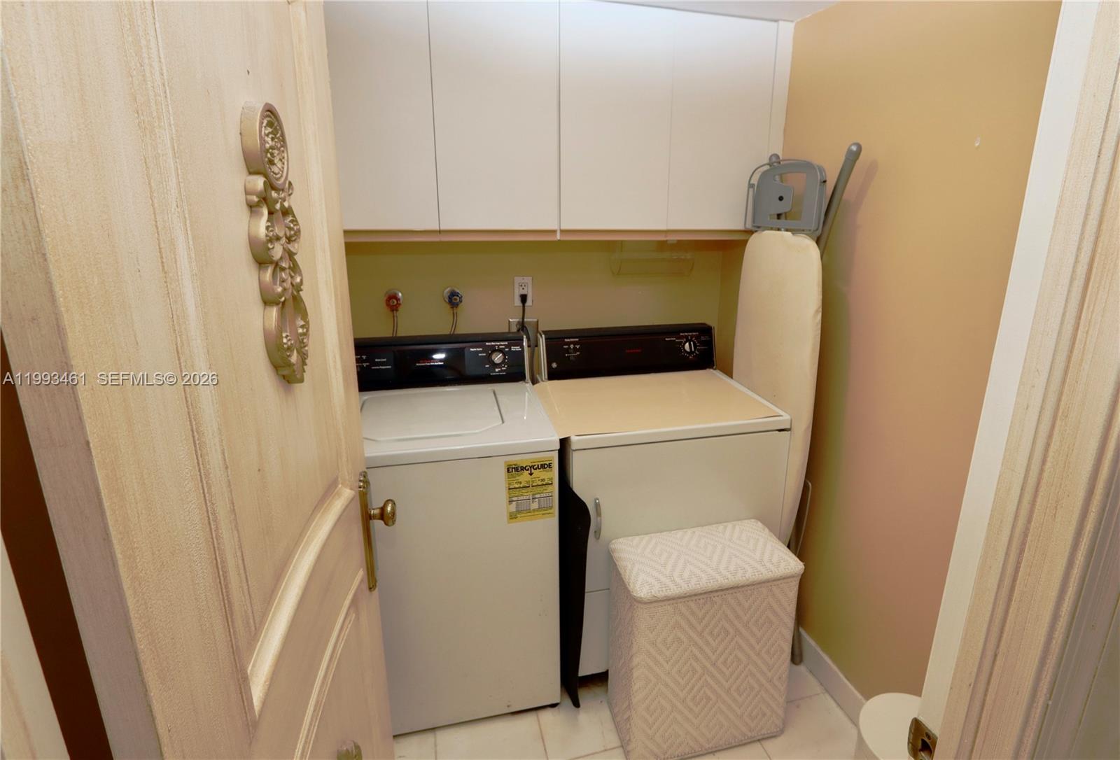 3530 Mystic Pointe Dr #2915, Aventura FL 33180