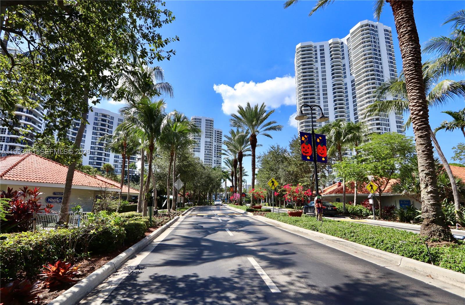 3530 Mystic Pointe Dr #2915, Aventura FL 33180