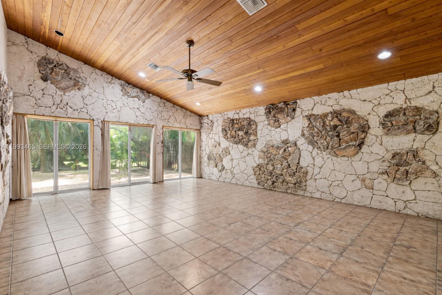 7997 SW 76th Avenue, Miami FL 33143