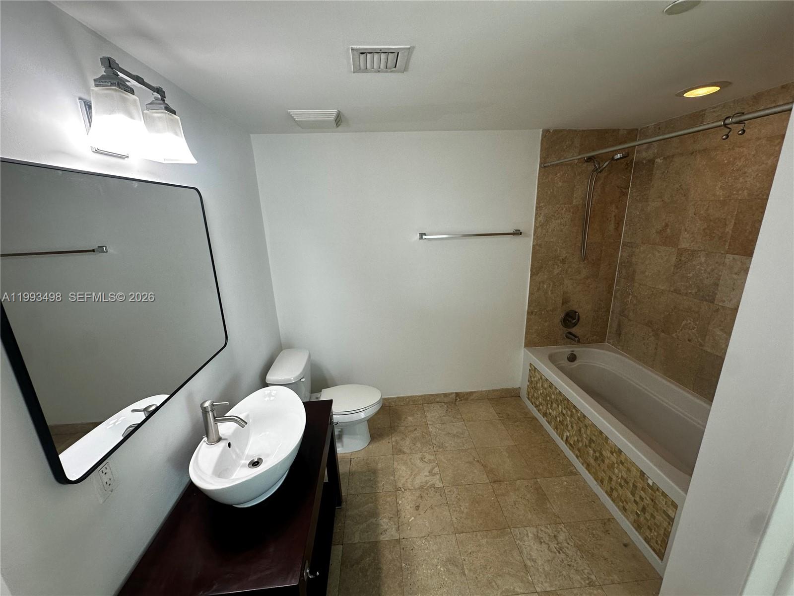 350 S Miami Ave #1704, Miami FL 33130