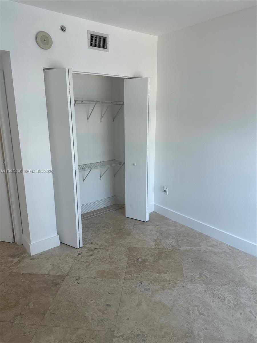 350 S Miami Ave #1704, Miami FL 33130