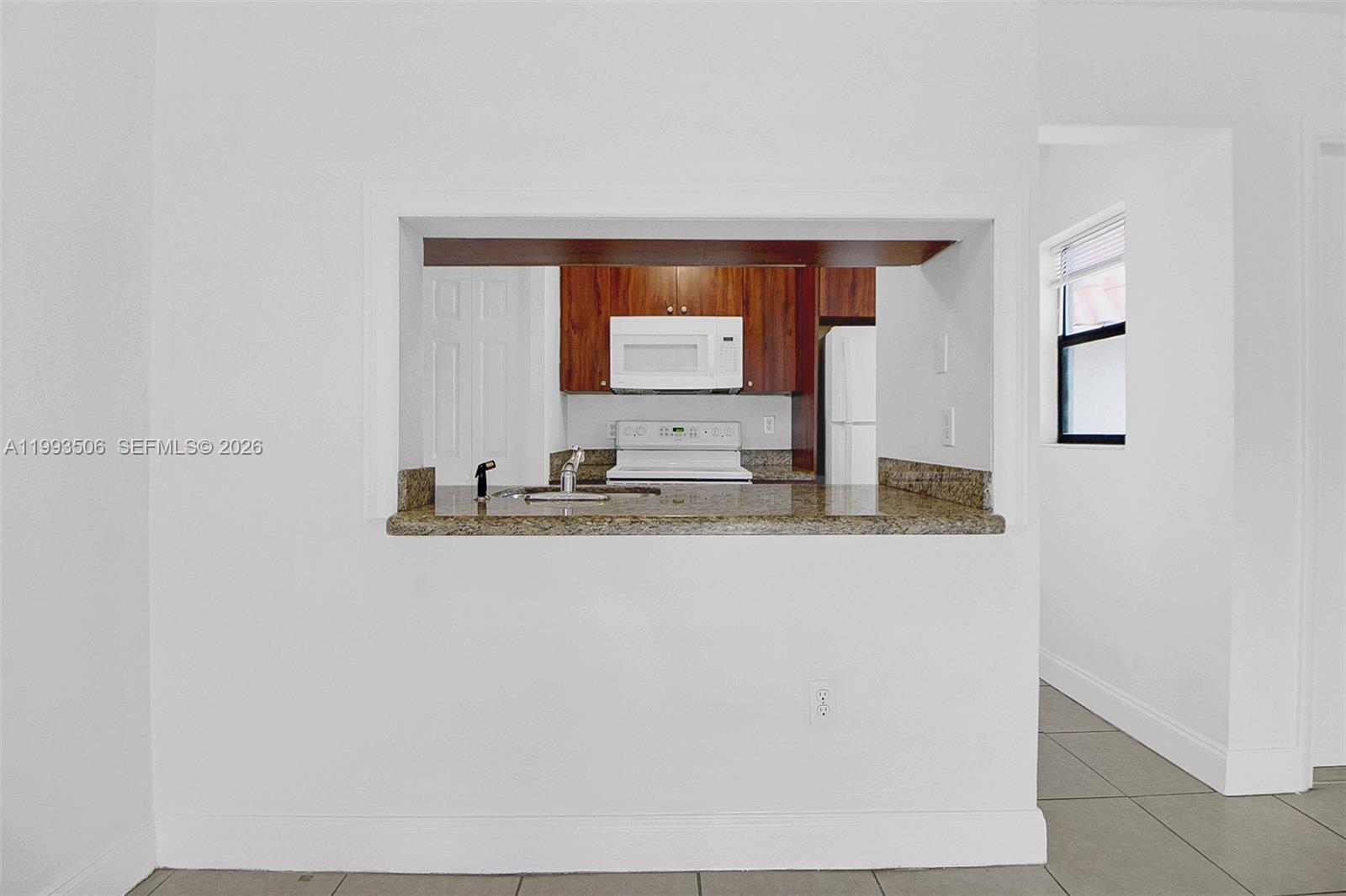 9730 Hammocks Blvd #203-28, Miami FL 33196