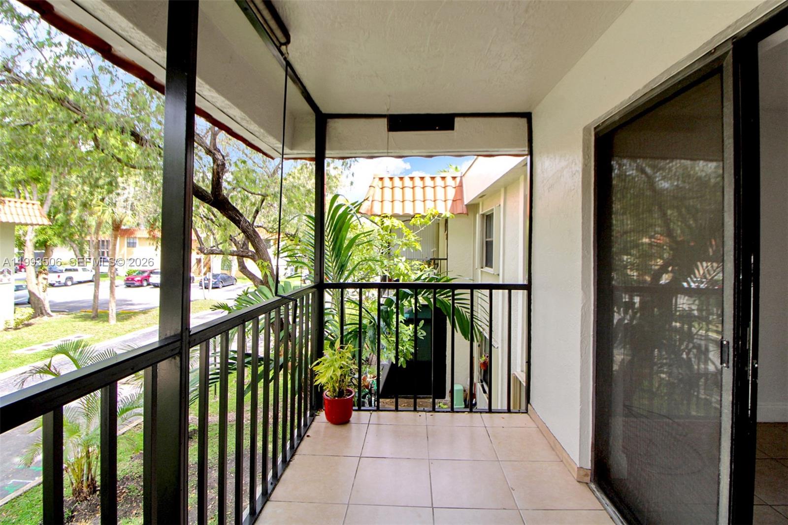 9730 Hammocks Blvd #203-28, Miami FL 33196