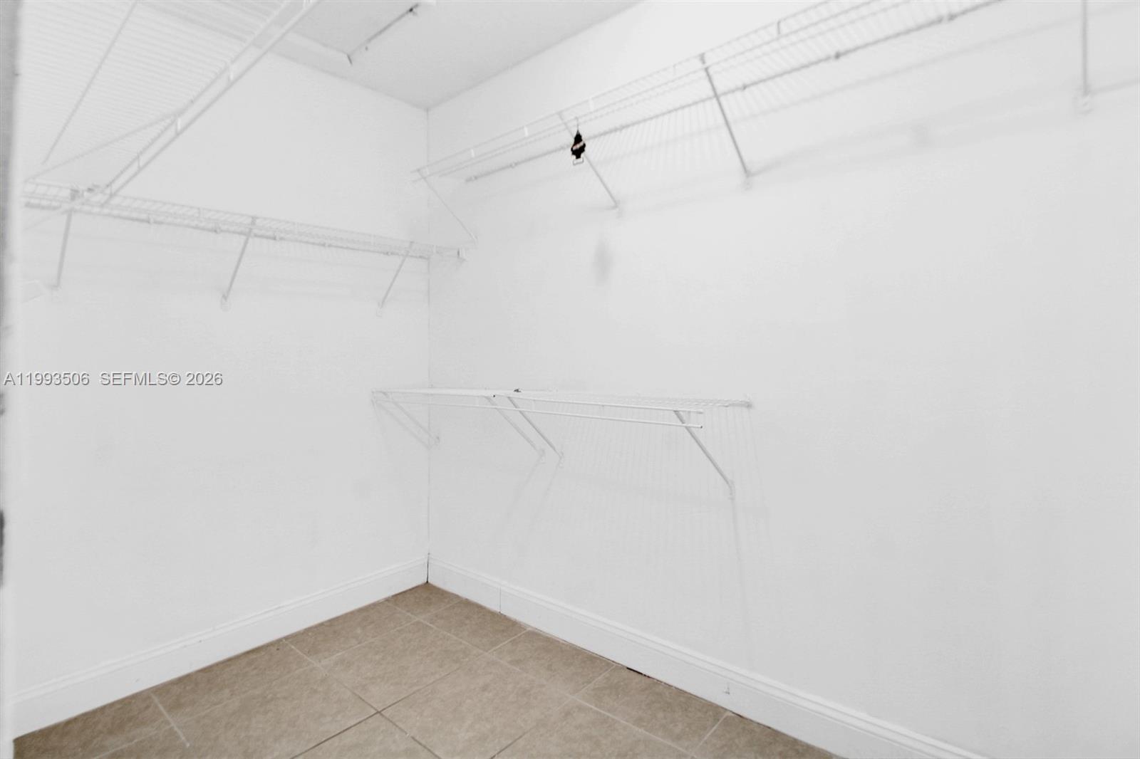 9730 Hammocks Blvd #203-28, Miami FL 33196