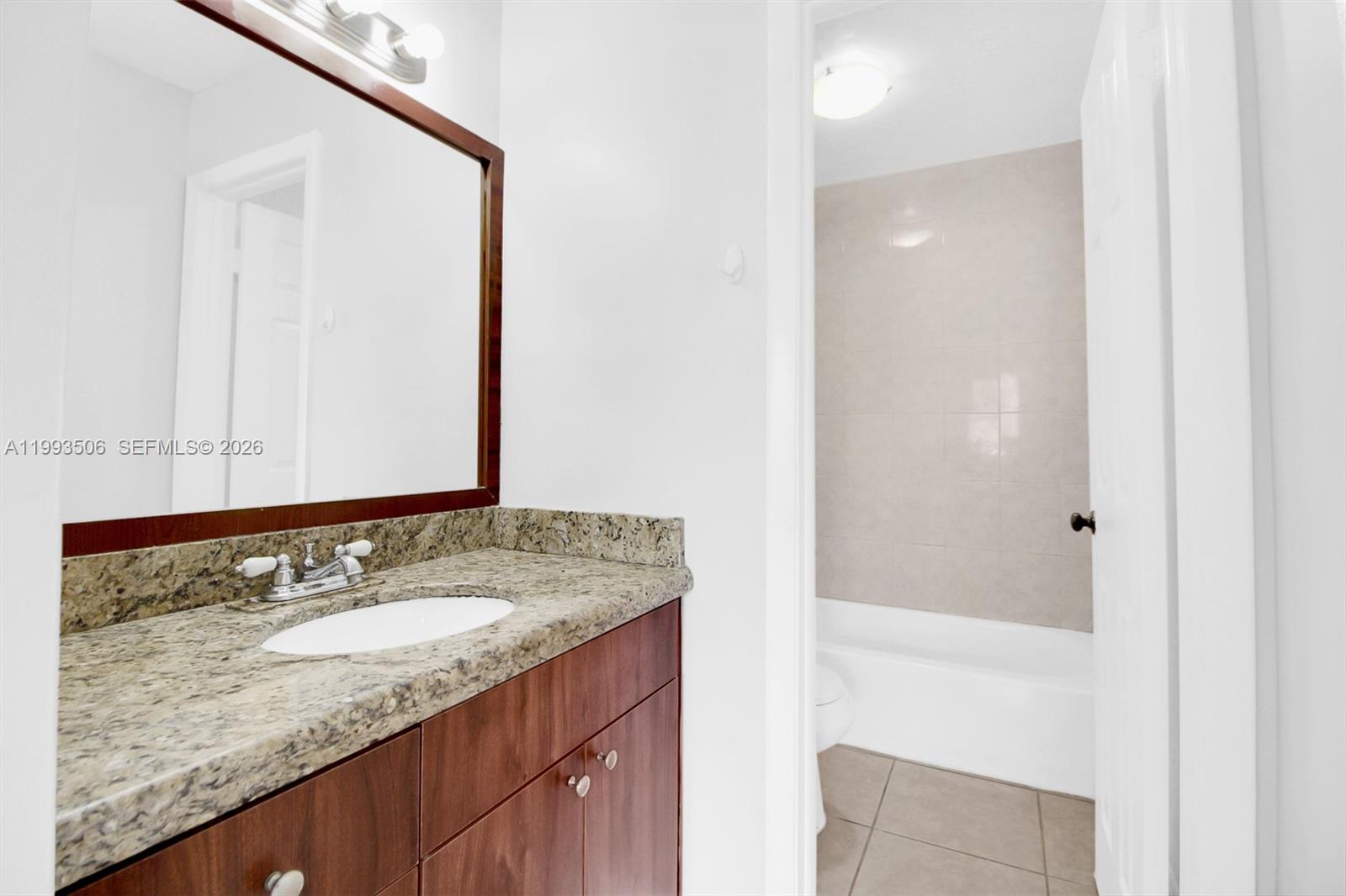 9730 Hammocks Blvd #203-28, Miami FL 33196