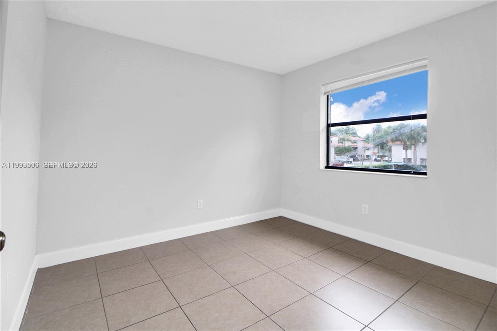 9730 Hammocks Blvd #203-28, Miami FL 33196