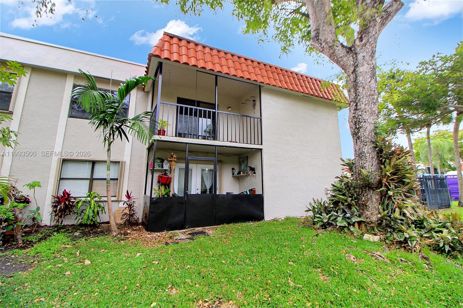 9730 Hammocks Blvd #203-28, Miami FL 33196