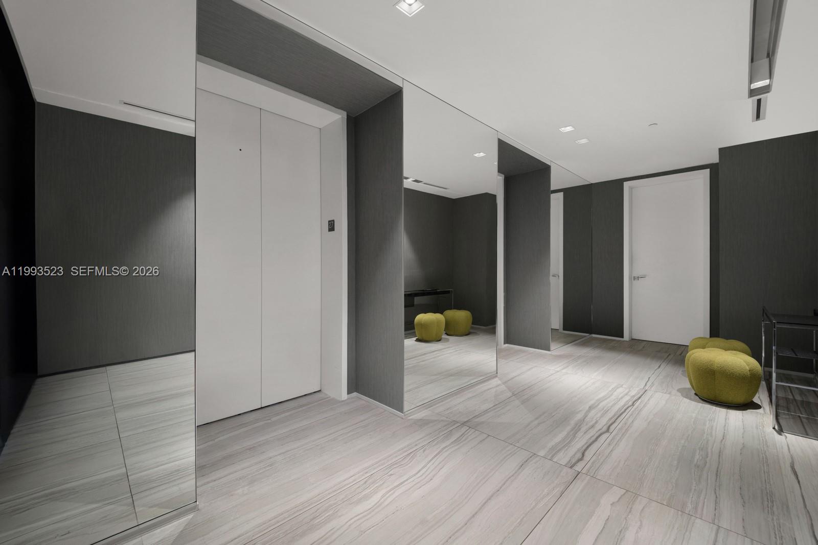 1000 Biscayne Blvd #2702, Miami FL 33132