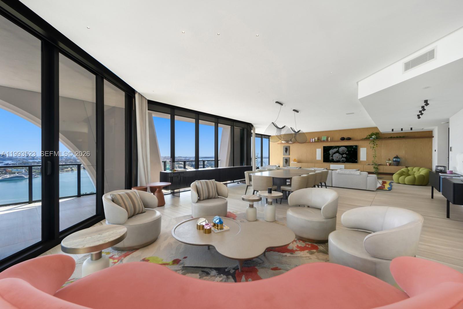 1000 Biscayne Blvd #2702, Miami FL 33132