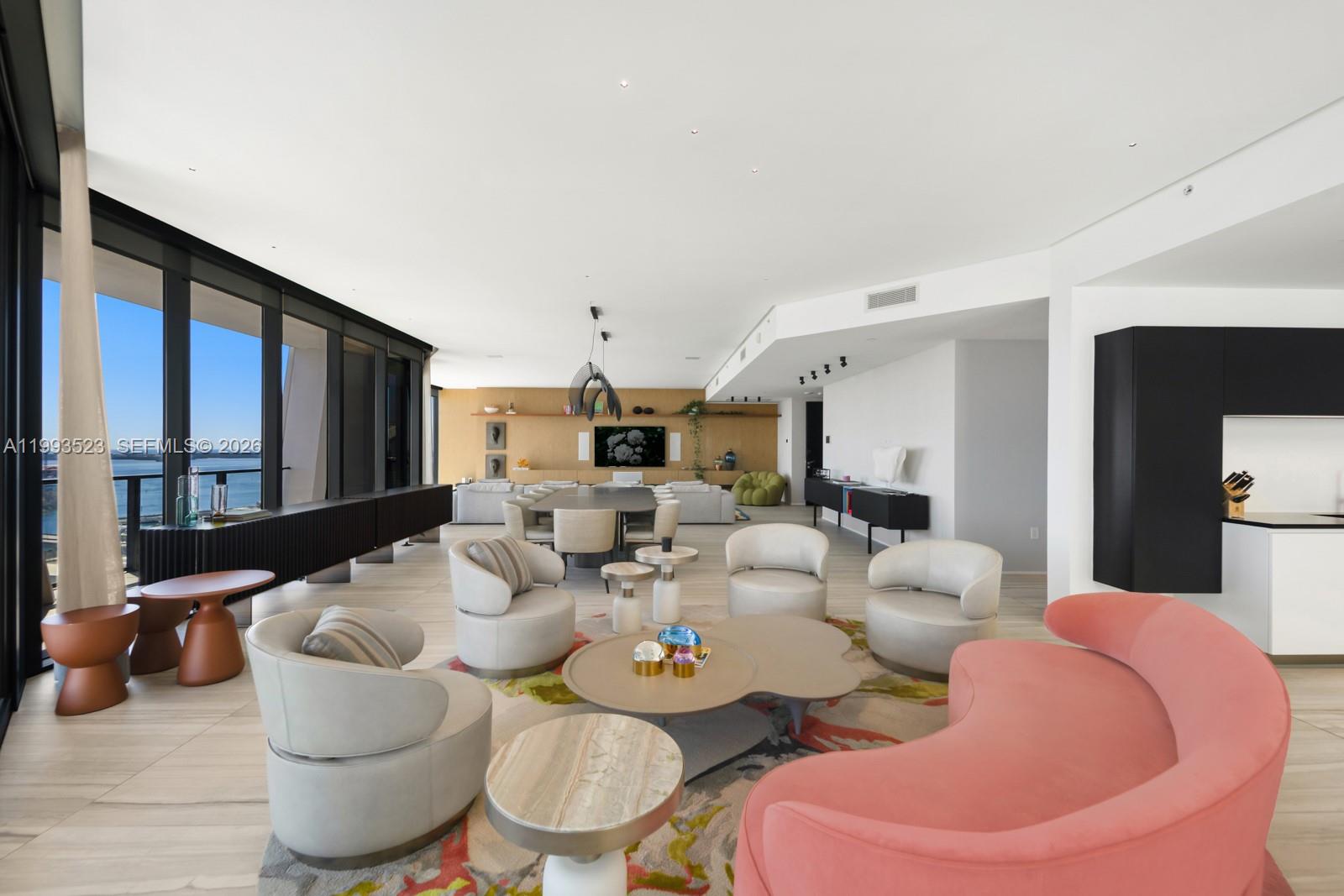 1000 Biscayne Blvd #2702, Miami FL 33132