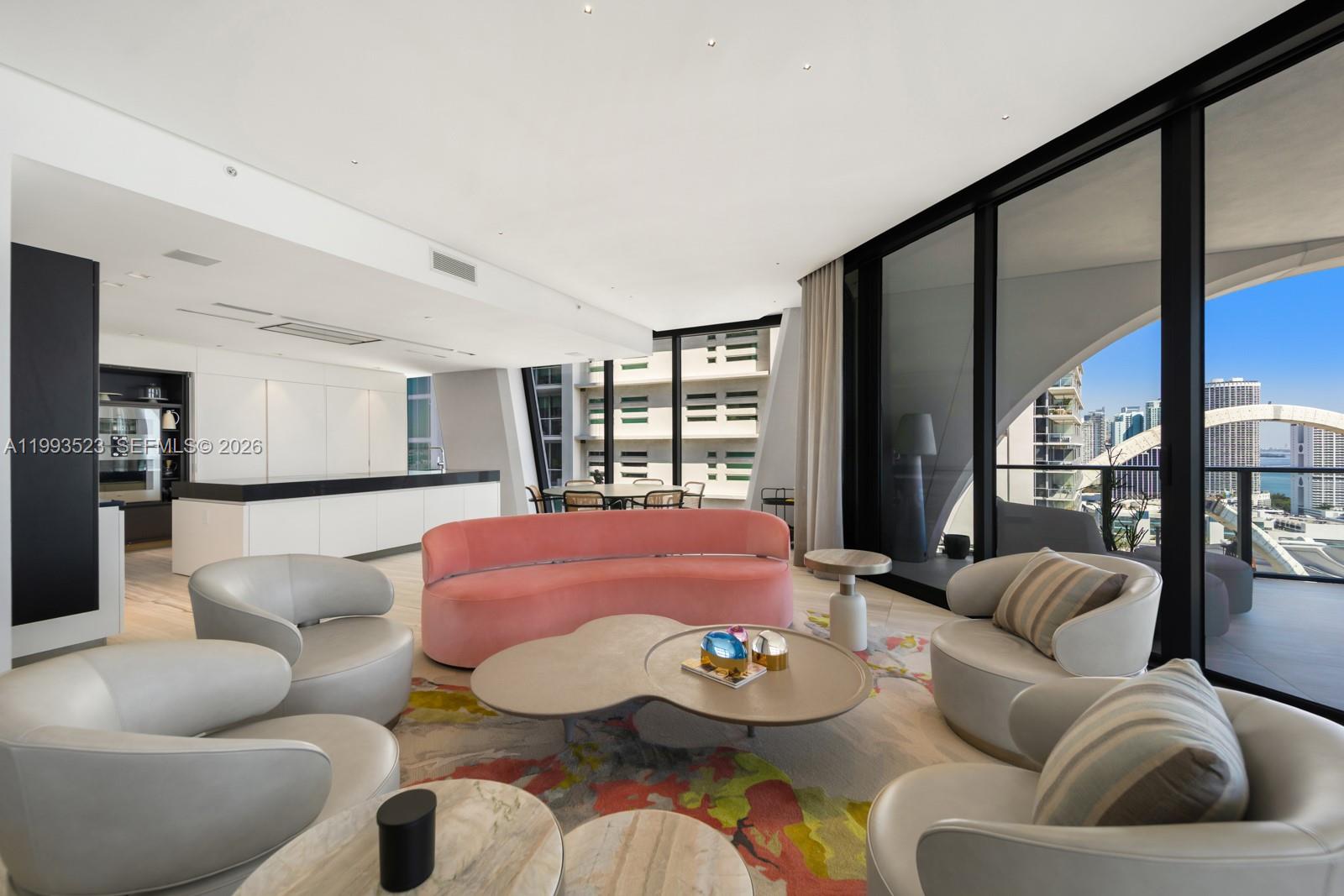 1000 Biscayne Blvd #2702, Miami FL 33132