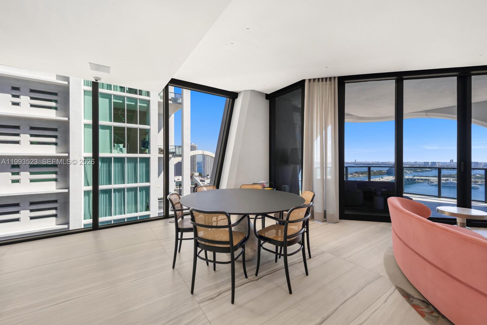 1000 Biscayne Blvd #2702, Miami FL 33132