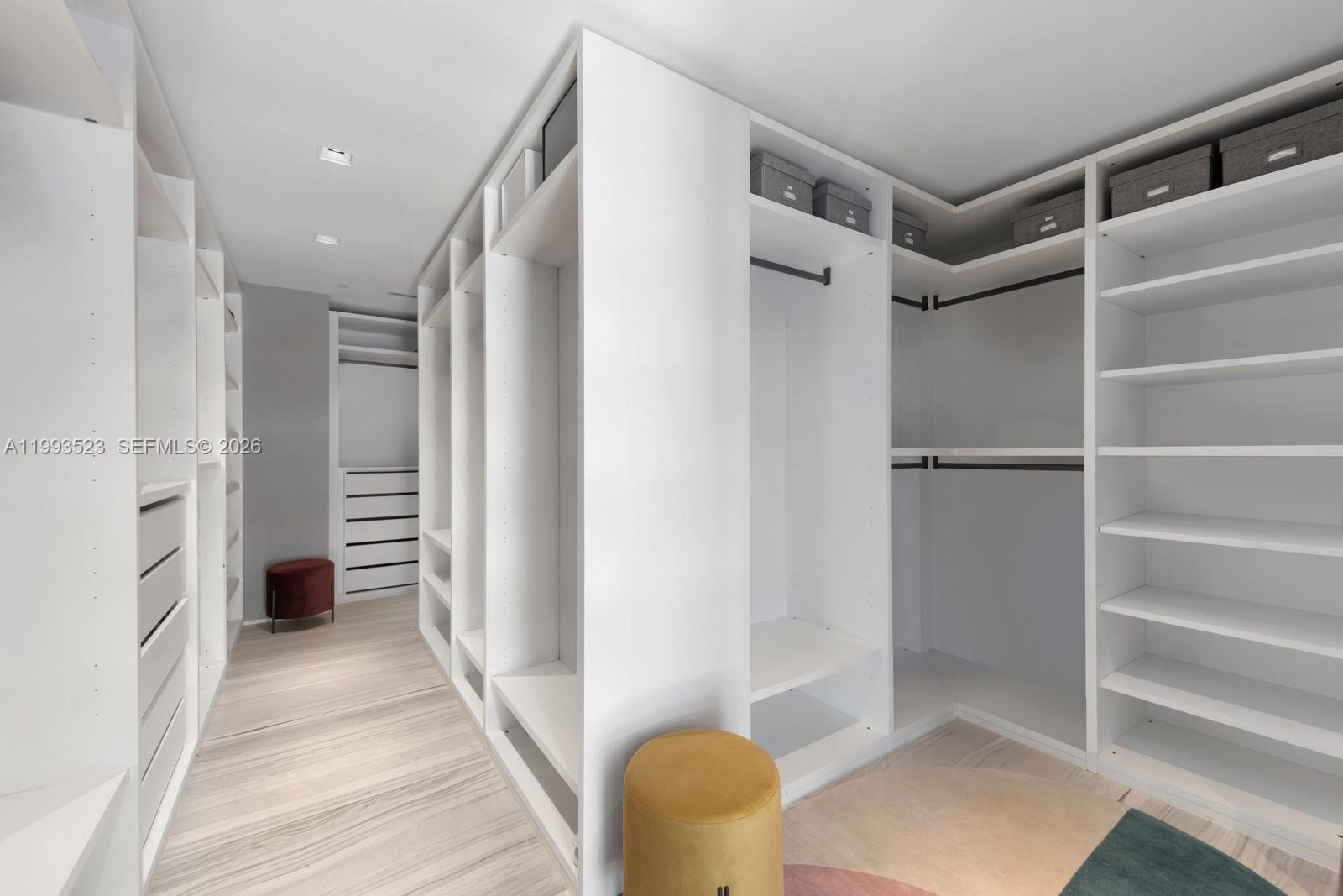1000 Biscayne Blvd #2702, Miami FL 33132