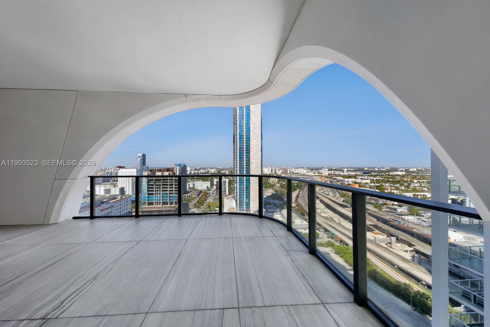 1000 Biscayne Blvd #2702, Miami FL 33132
