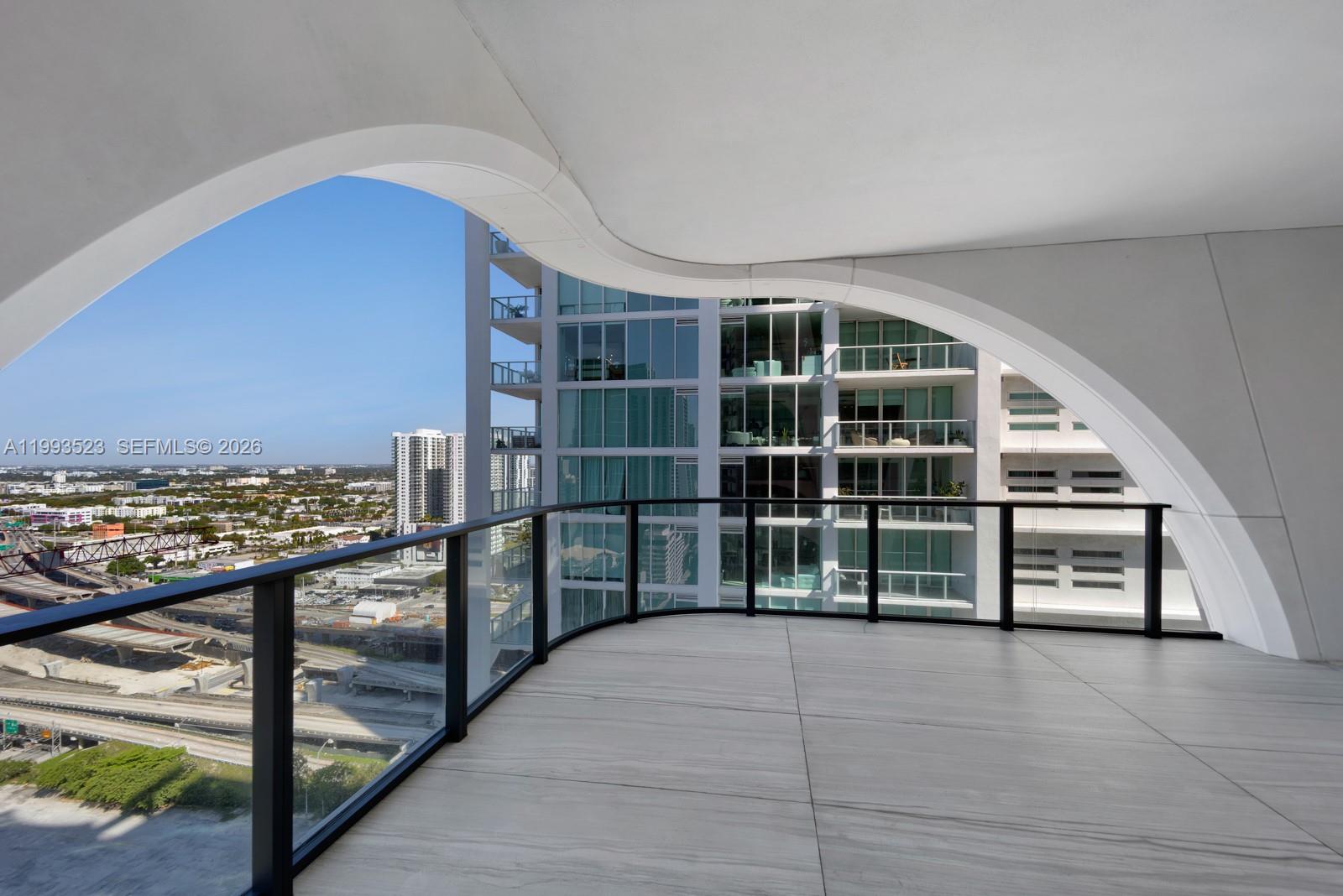1000 Biscayne Blvd #2702, Miami FL 33132