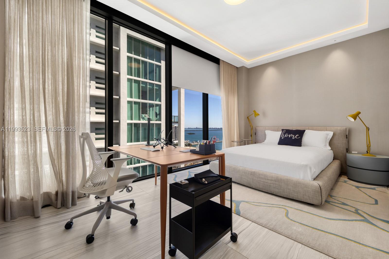 1000 Biscayne Blvd #2702, Miami FL 33132
