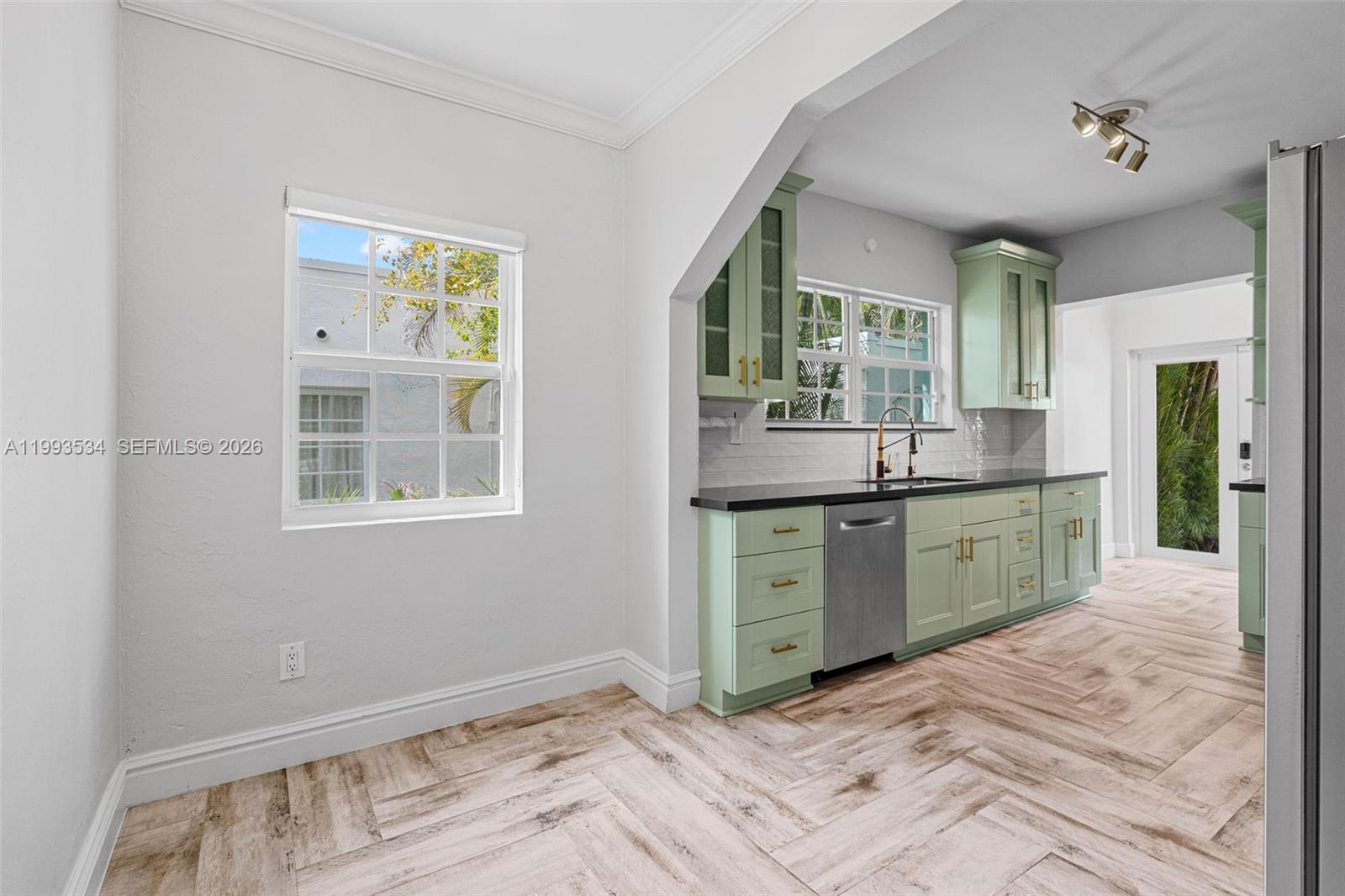 1209 La Mancha Ave, Coral Gables FL 33134