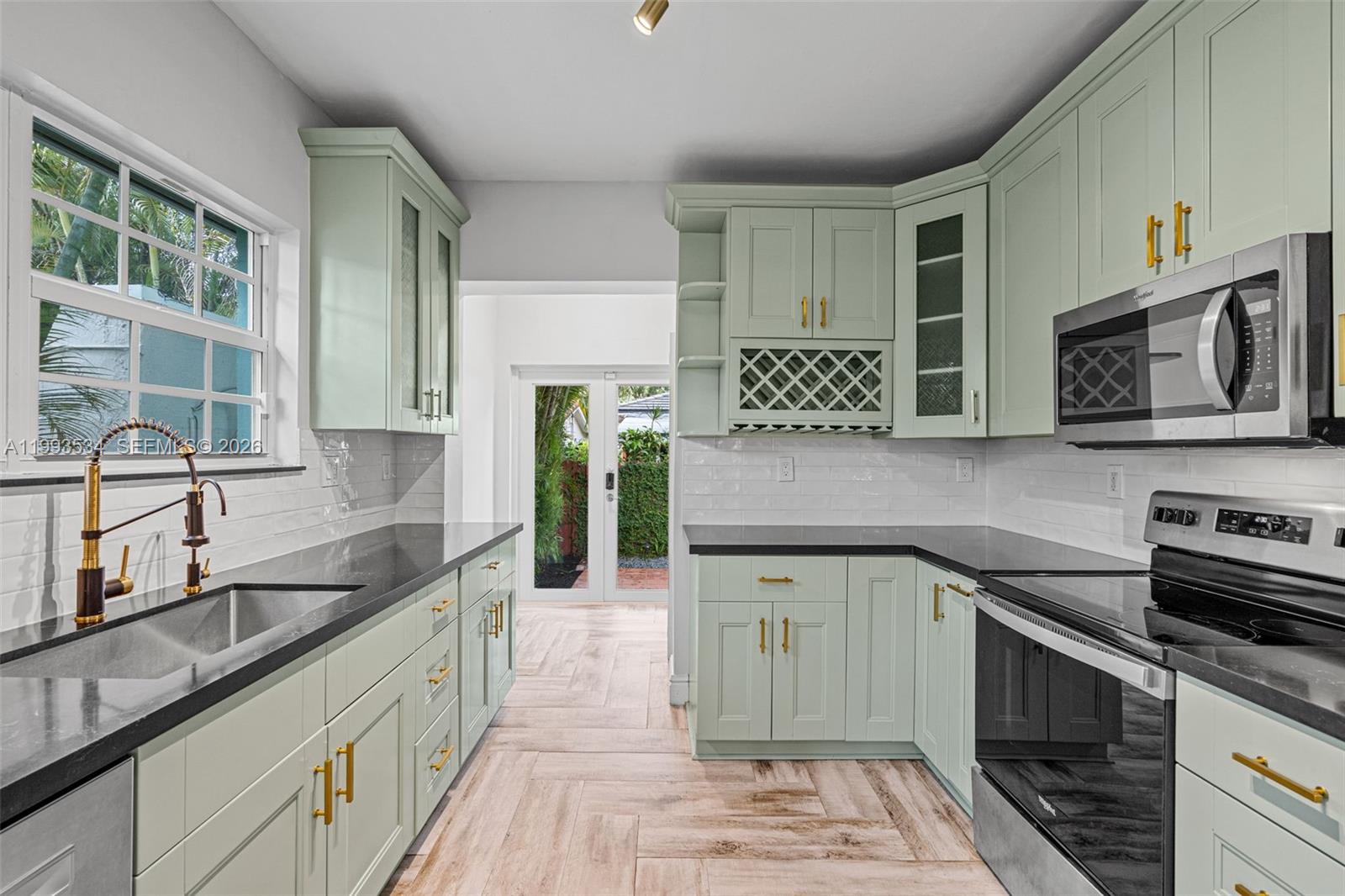 1209 La Mancha Ave, Coral Gables FL 33134