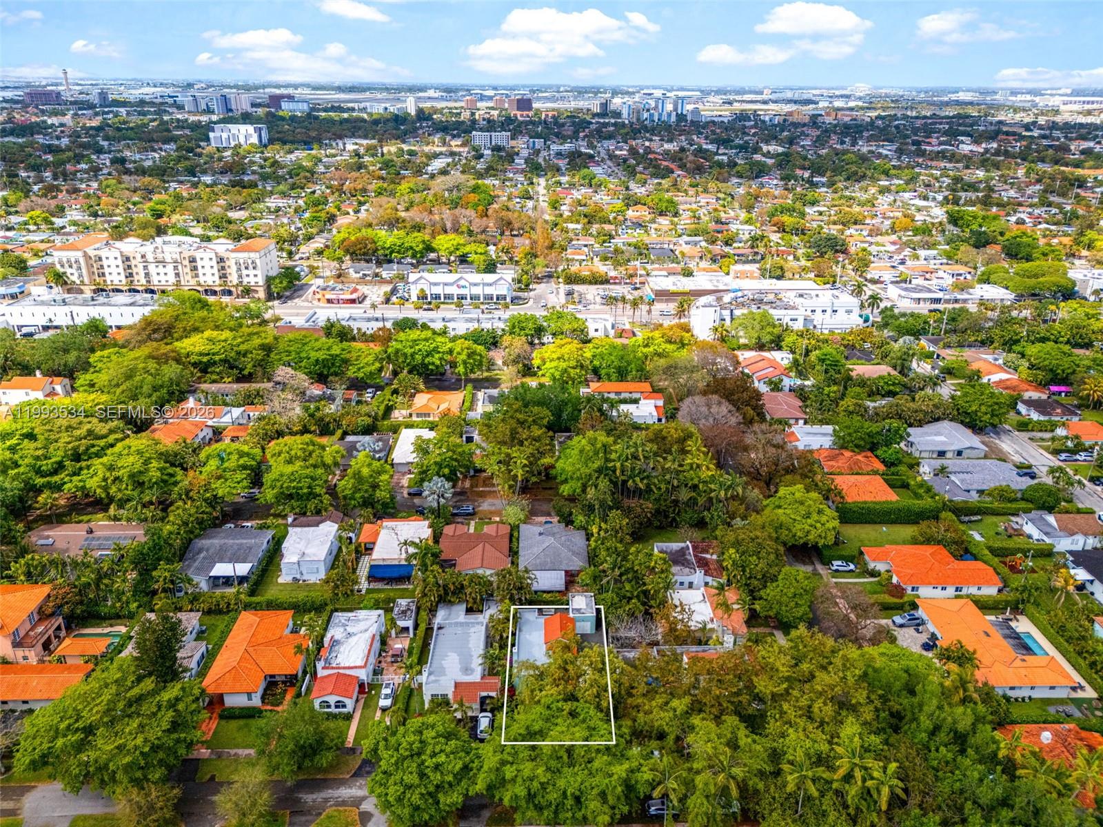 1209 La Mancha Ave, Coral Gables FL 33134