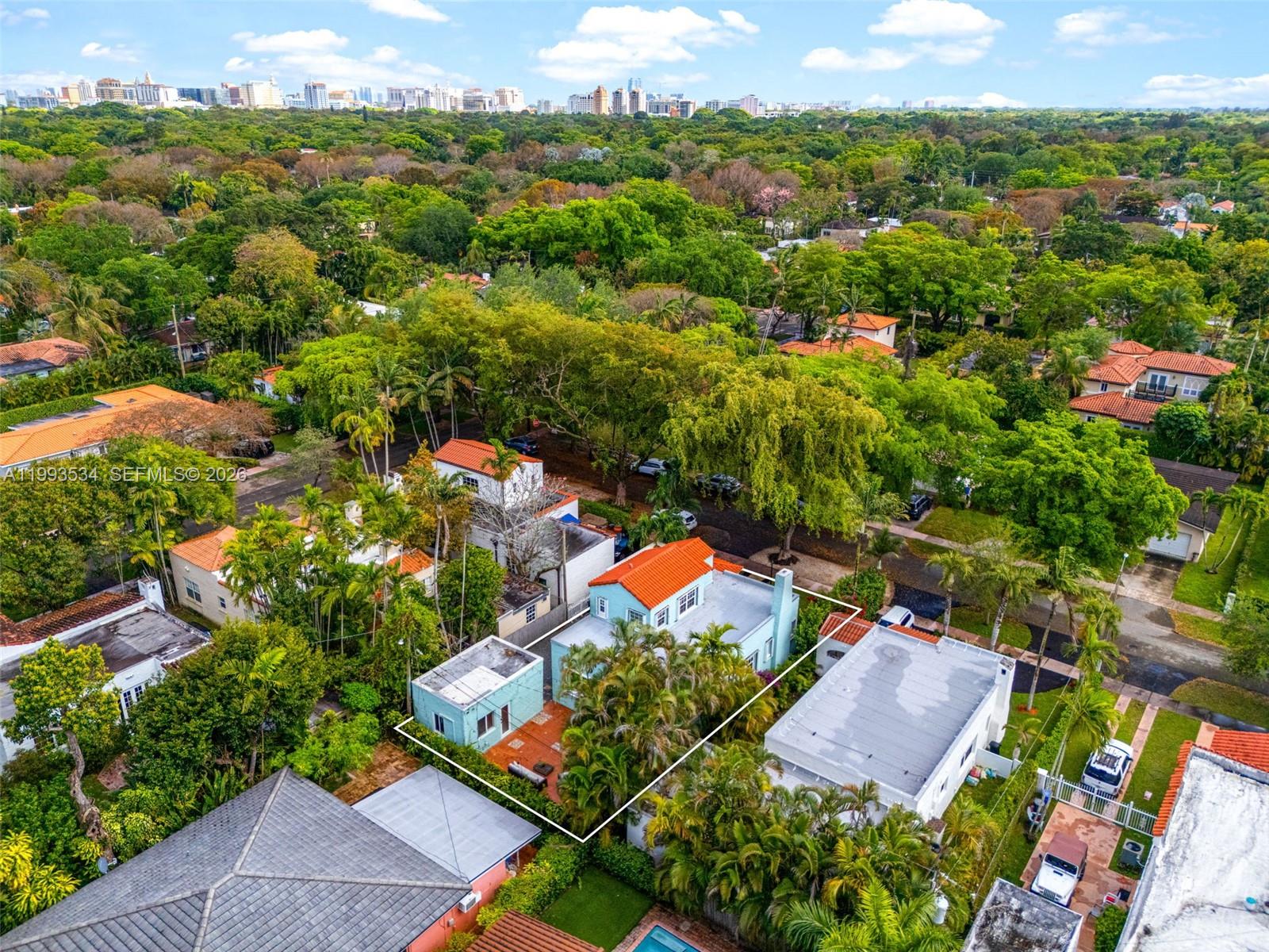 1209 La Mancha Ave, Coral Gables FL 33134