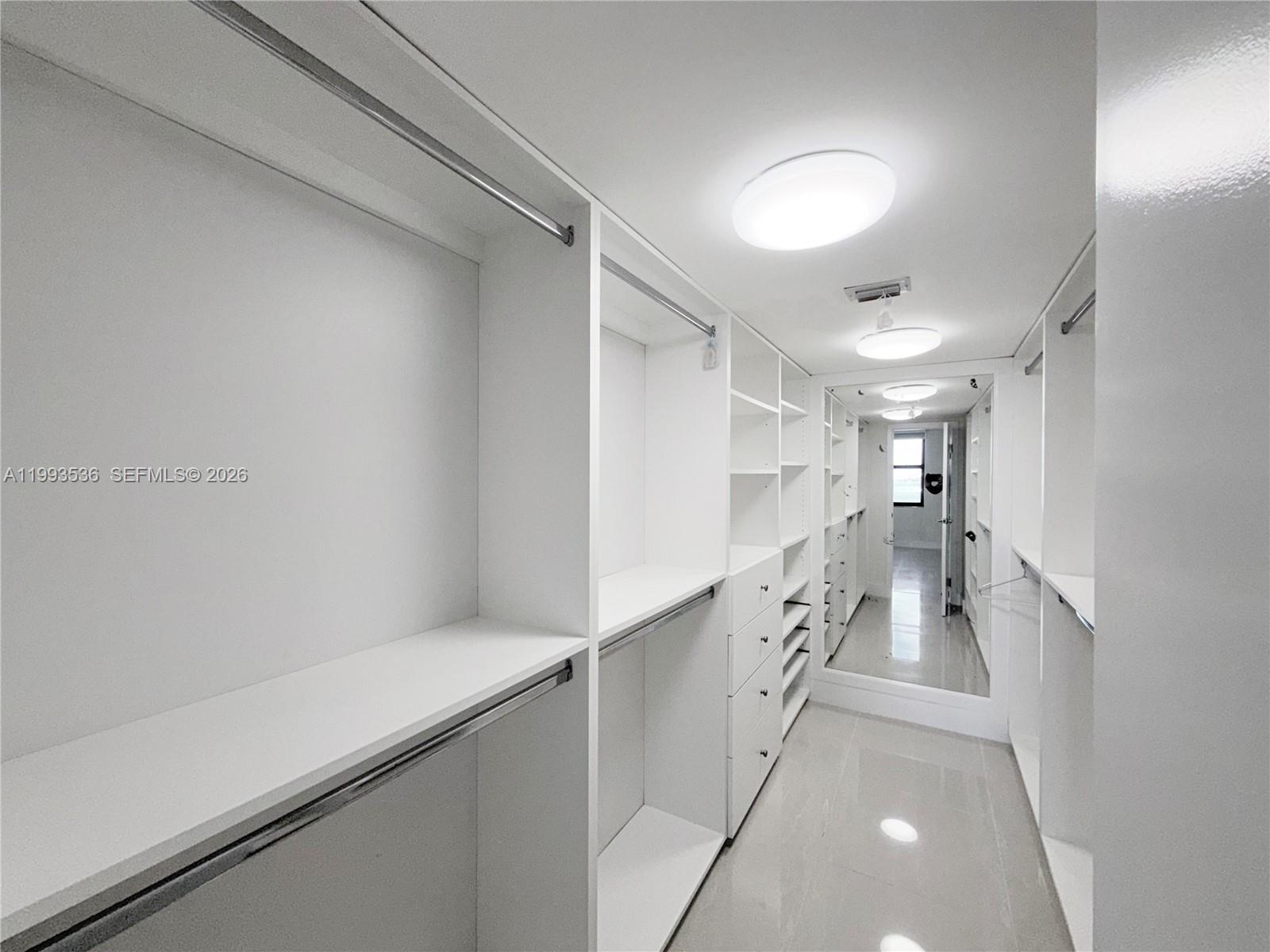2333 Brickell Ave #1407, Miami FL 33129