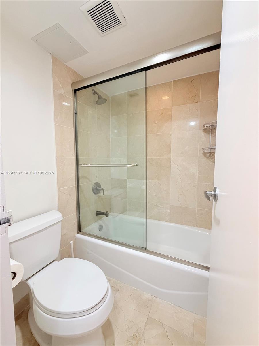 2333 Brickell Ave #1407, Miami FL 33129