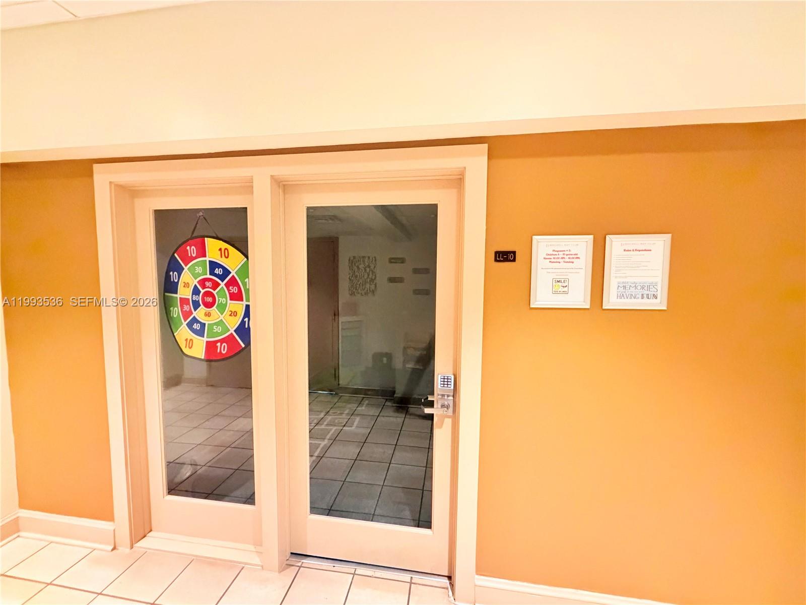 2333 Brickell Ave #1407, Miami FL 33129