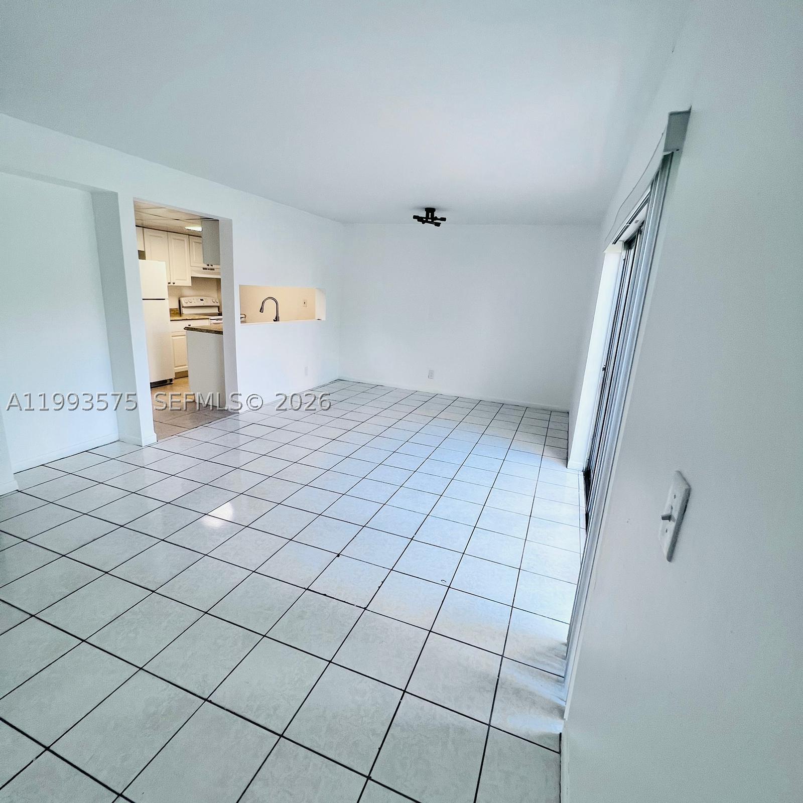 5721 Blueberry Ct #125, Lauderhill FL 33313