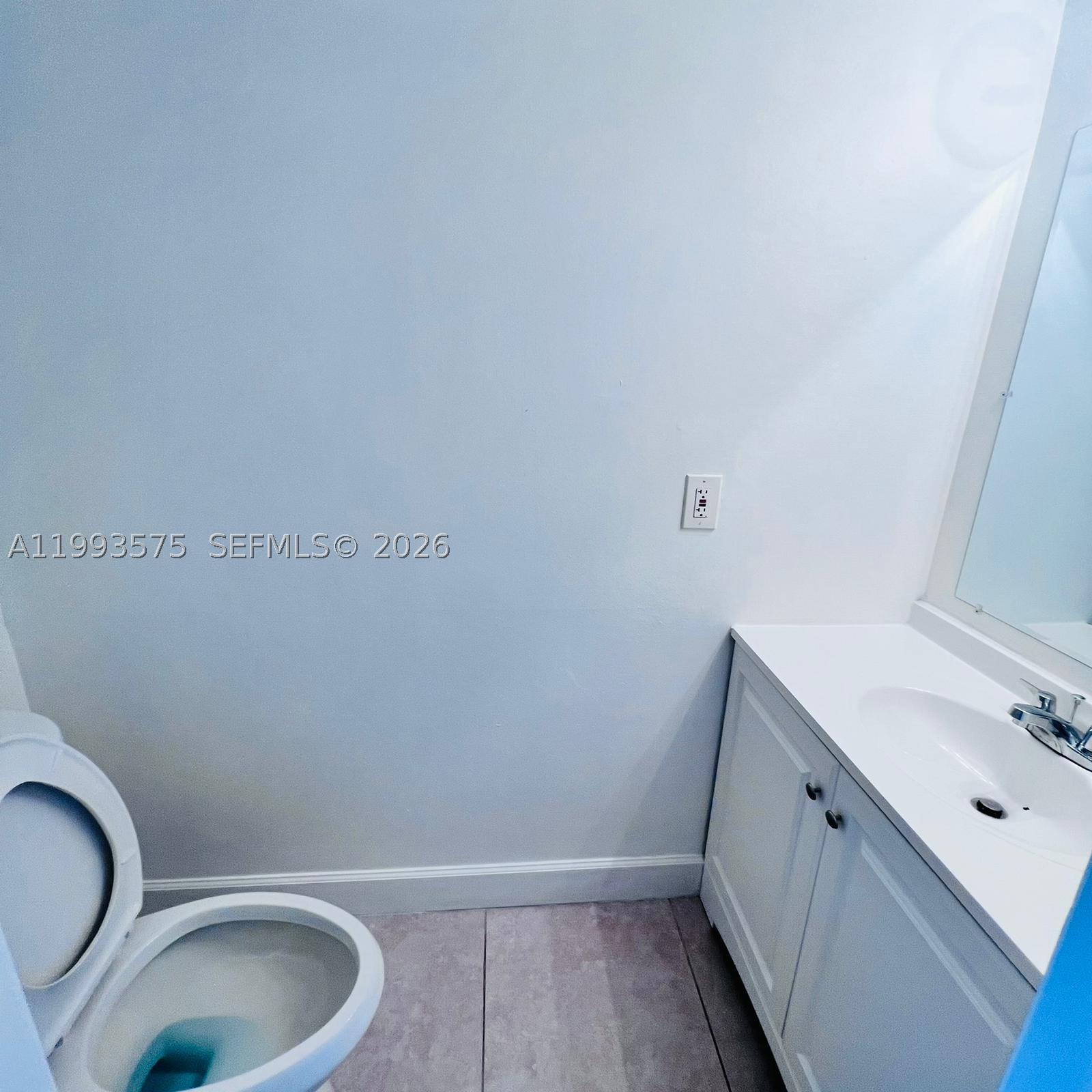 5721 Blueberry Ct #125, Lauderhill FL 33313