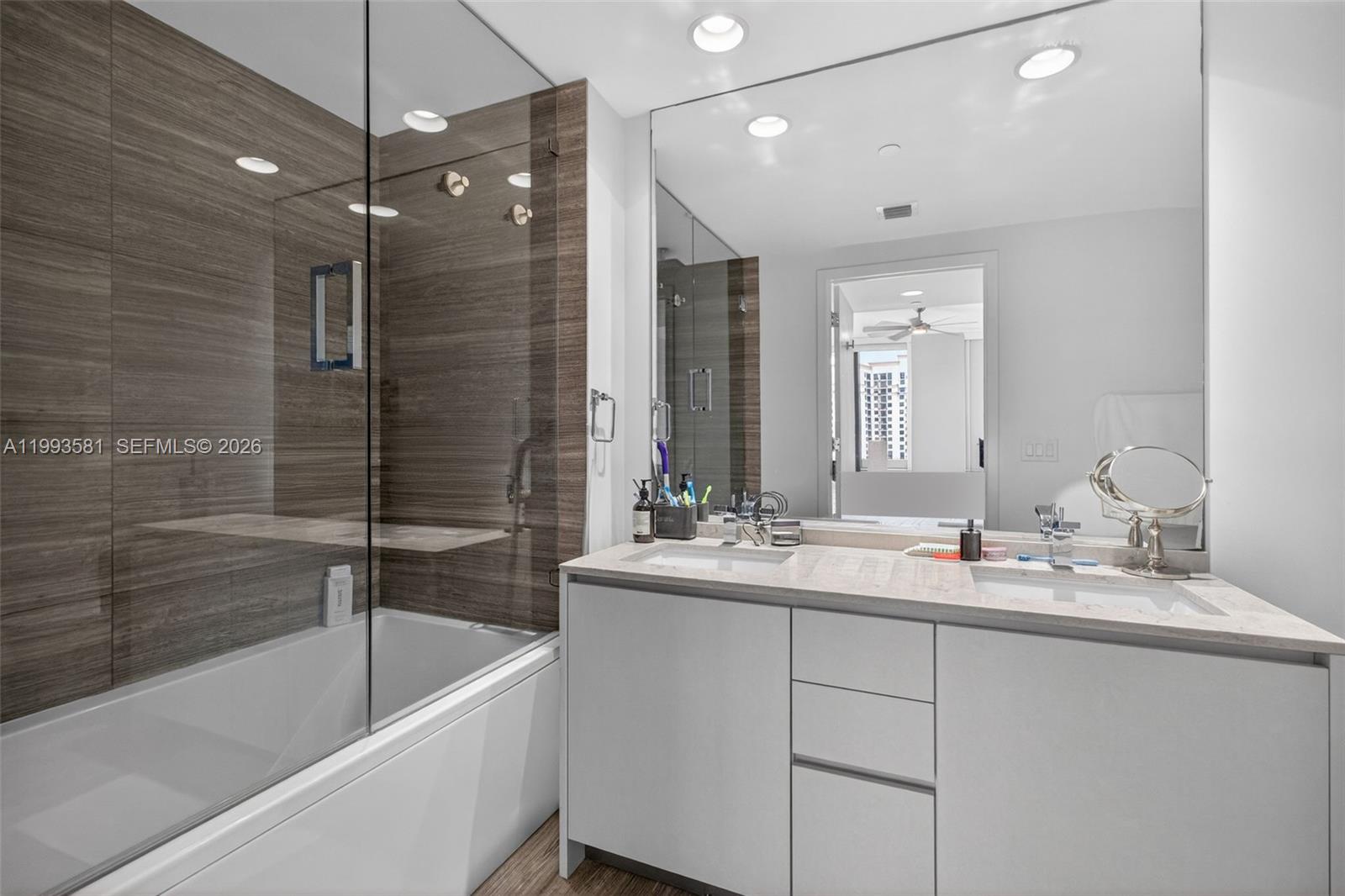 1010 Brickell Ave #2611, Miami FL 33131