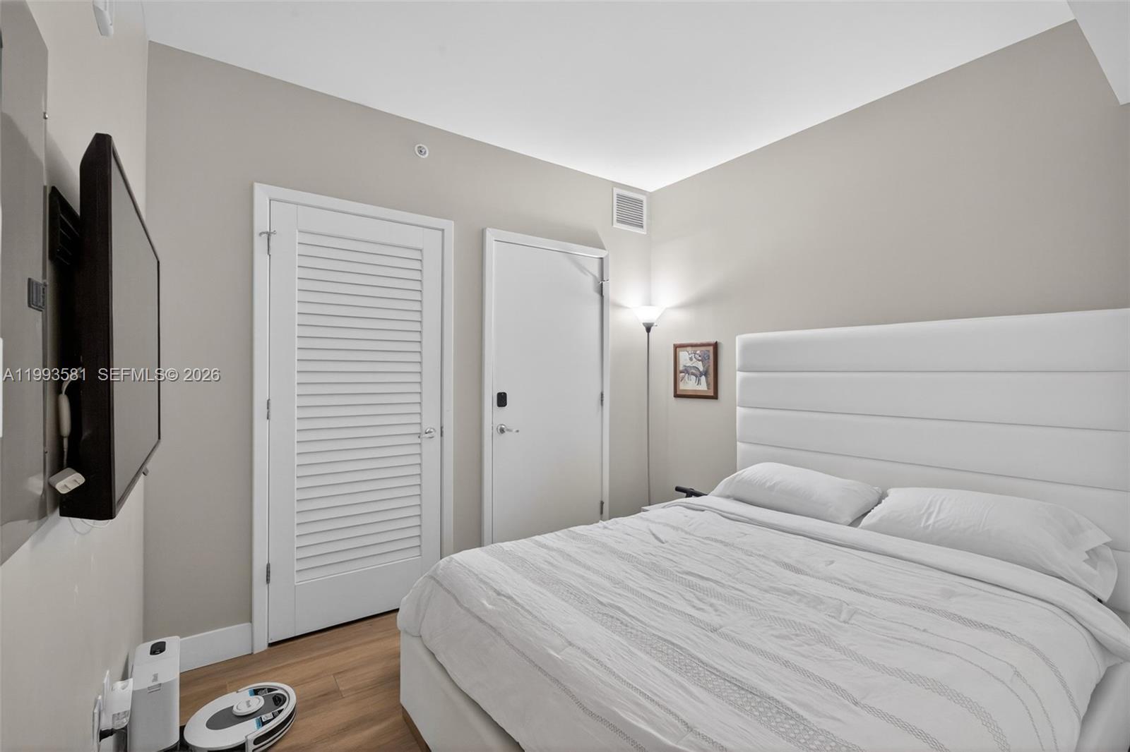 1010 Brickell Ave #2611, Miami FL 33131