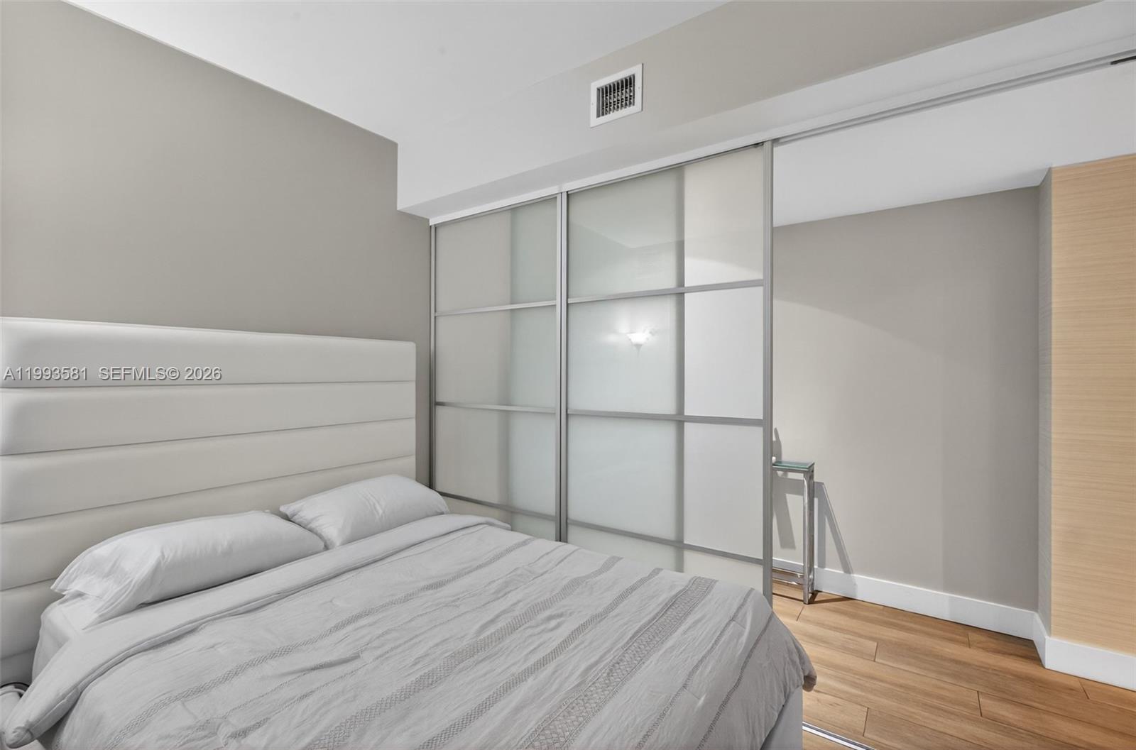1010 Brickell Ave #2611, Miami FL 33131