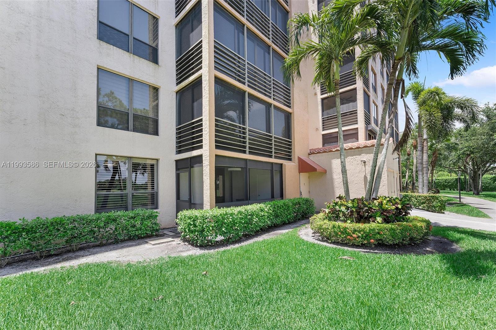 7225 Promenade Dr #102, Boca Raton FL 33433