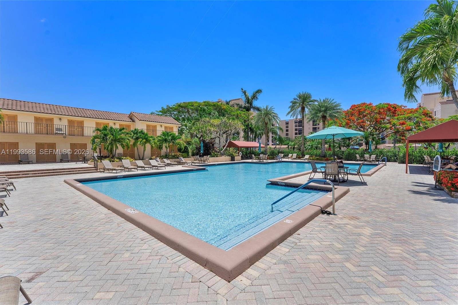 7225 Promenade Dr #102, Boca Raton FL 33433