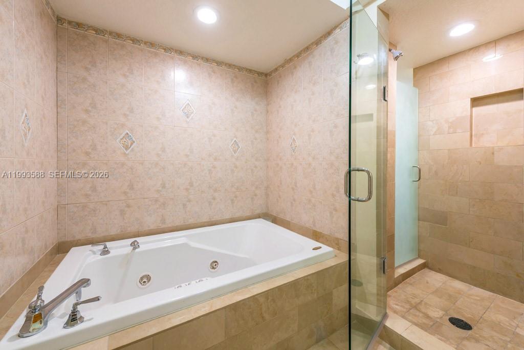 1500 Ocean Drive #609, Miami Beach FL 33139