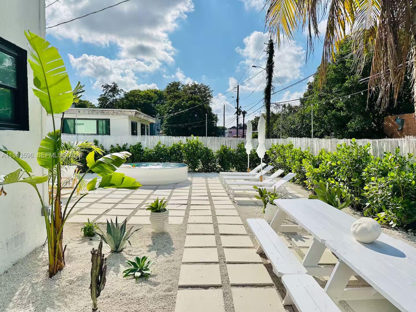 745 NW 47th Ter, Miami FL 33127