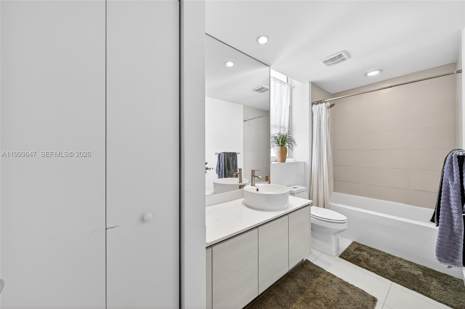 4250 Biscayne Blvd #609, Miami FL 33137