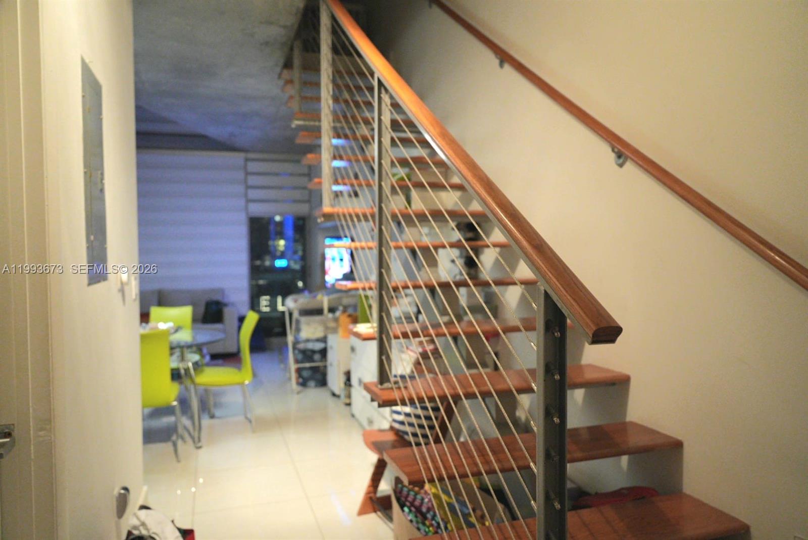 690 SW 1 CT #1722, Miami FL 33130