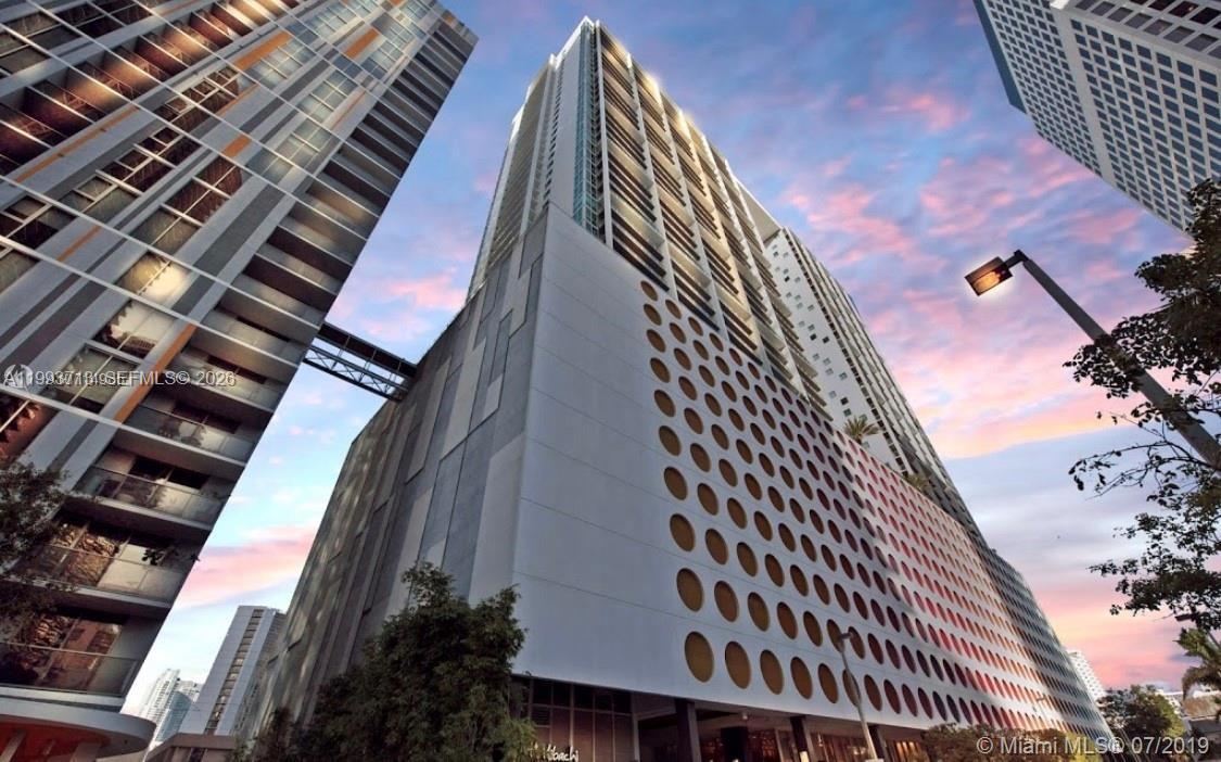 500 Brickell Ave #2708, Miami FL 33131