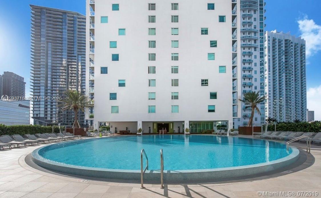 500 Brickell Ave #2708, Miami FL 33131