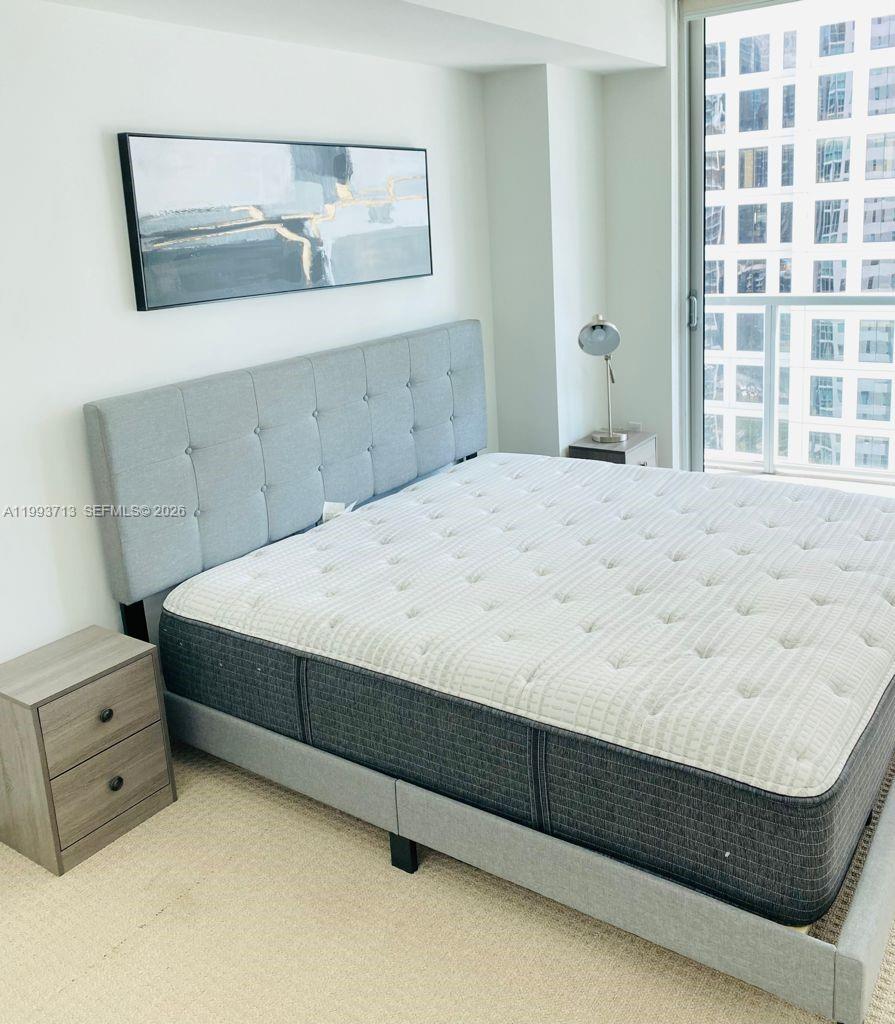 500 Brickell Ave #2708, Miami FL 33131