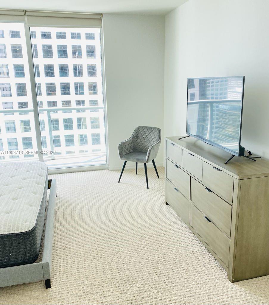500 Brickell Ave #2708, Miami FL 33131