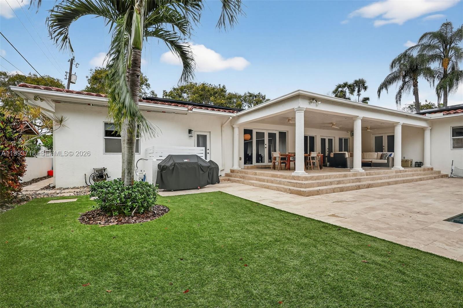3258 Riviera Dr, Coral Gables FL 33134