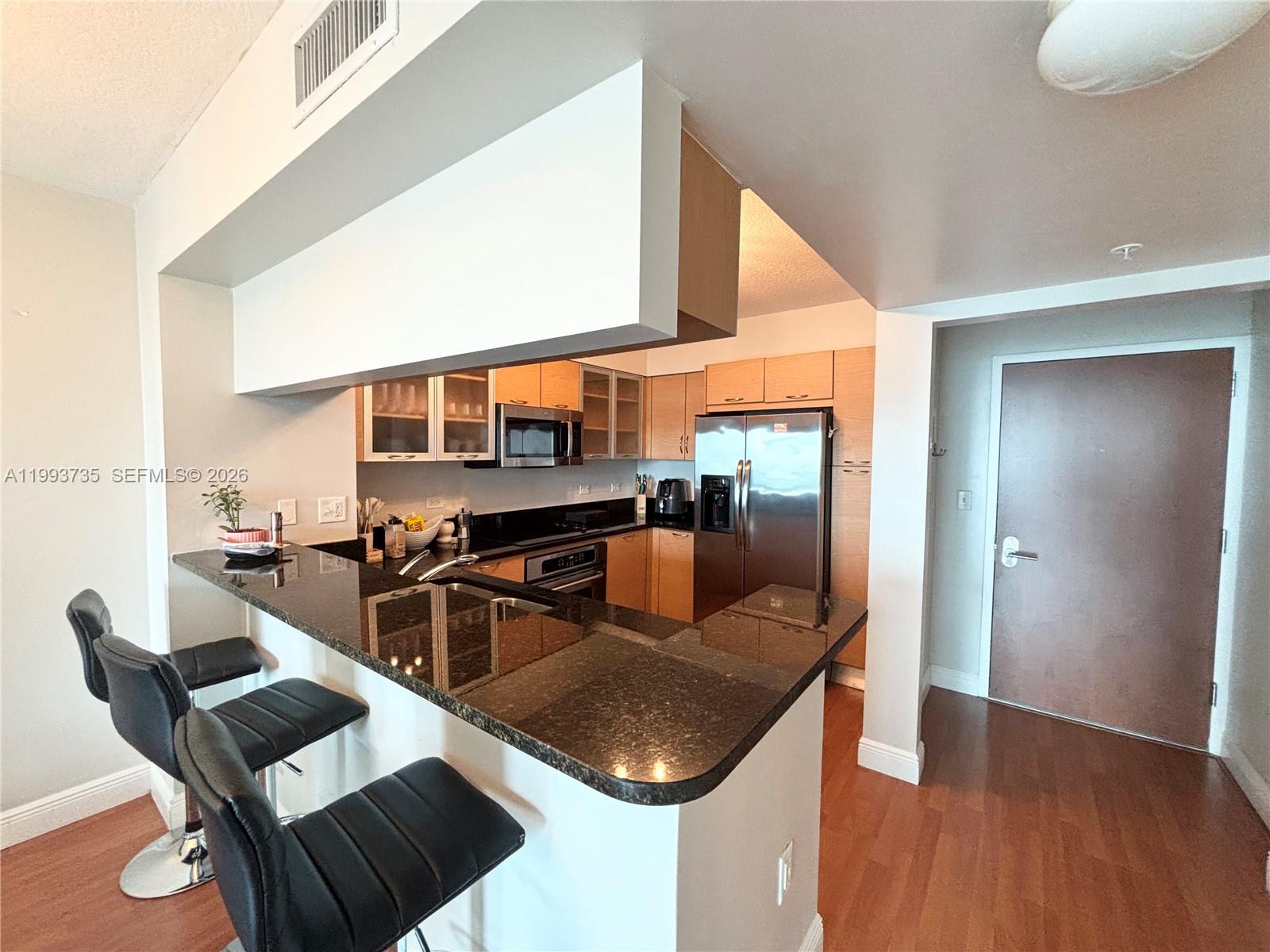 31 SE 5th St #2805, Miami FL 33131