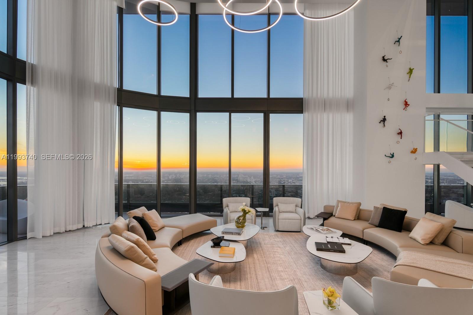 1000 Brickell Plz #UPH6202, Miami FL 33131