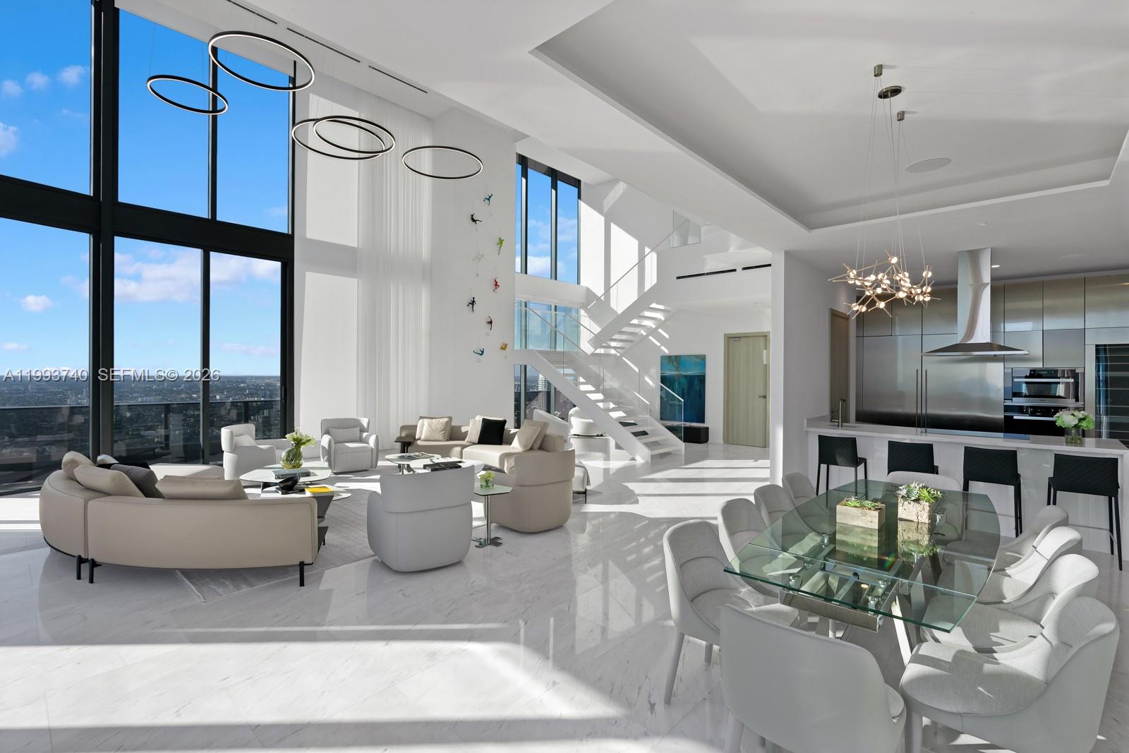 1000 Brickell Plz #UPH6202, Miami FL 33131